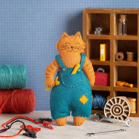 Mr. Cat Mechanic Felt Craft Mini Kit