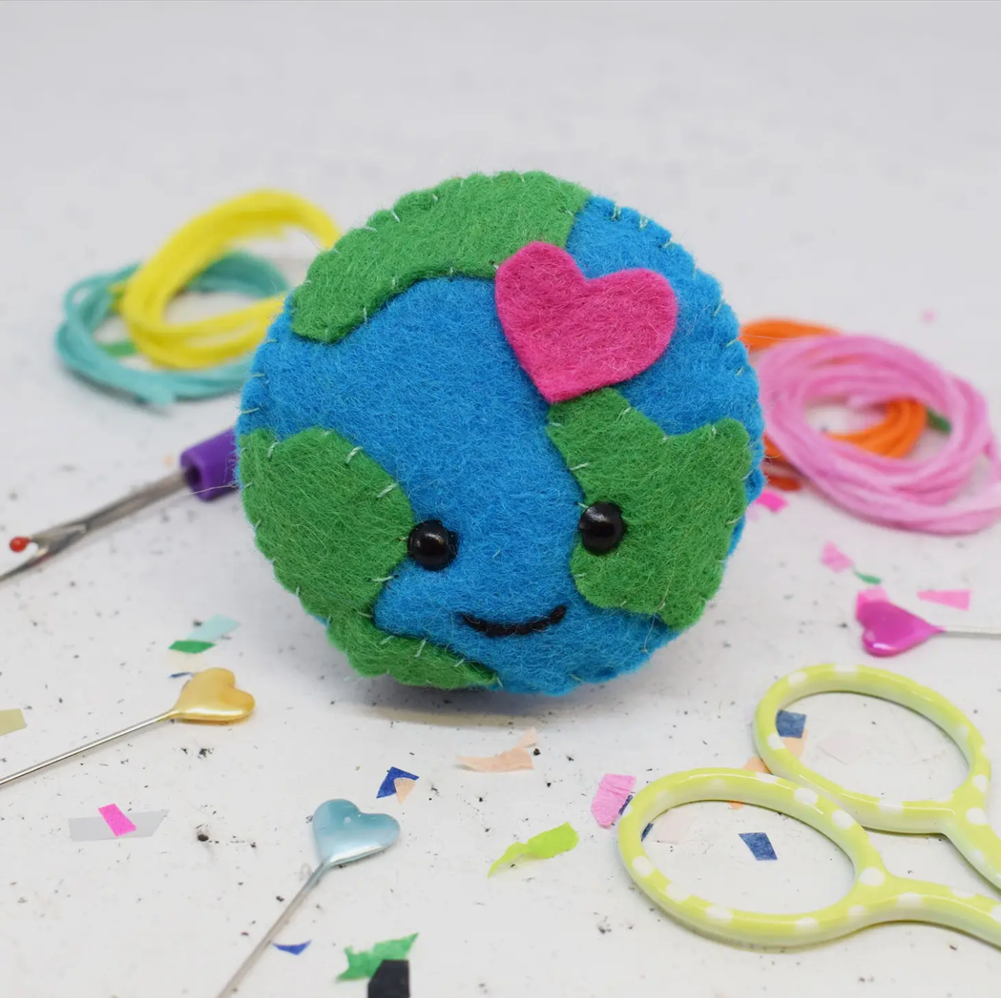 Earth Love Heart Mini Felt Craft Kit