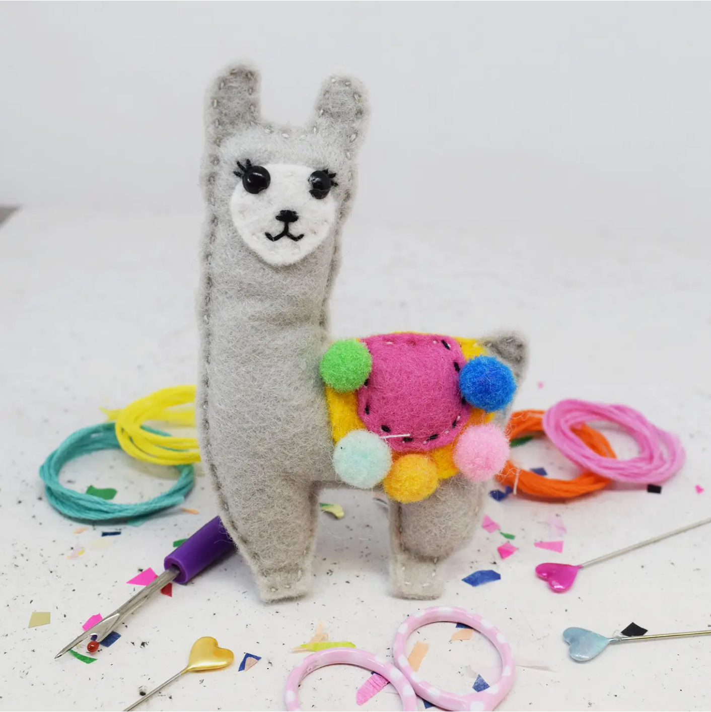 Lenny Llama Mini Felt Craft Kit