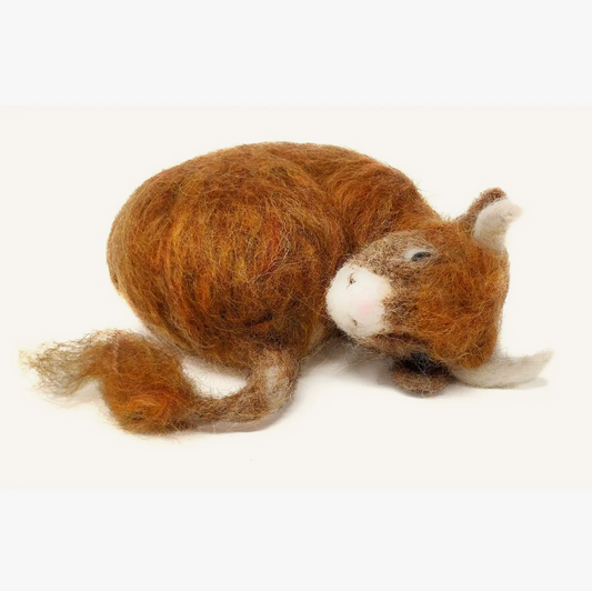 Sleepy Highland Calf Needle Felting Craft Kit